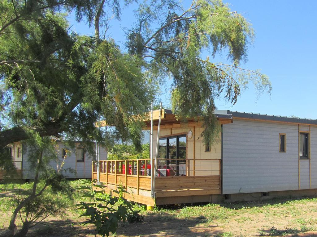 Camping Miami Plage Hotel Poggio Mezzana Екстериор снимка